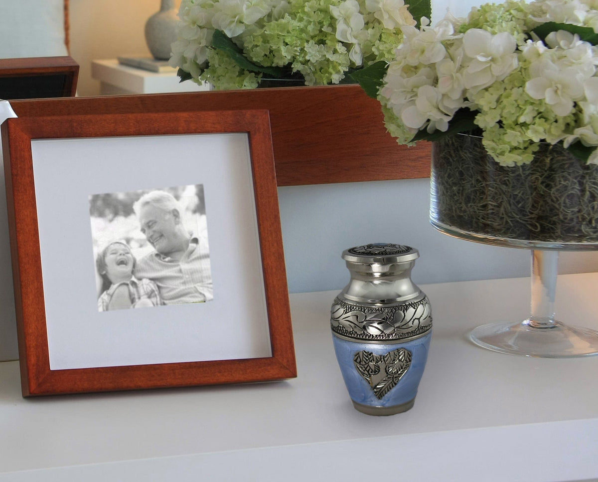 Commemorative Cremation Urns Home &amp; Garden Keepsake Set of 4 Baby Blue Loving Angel Wings Cremation Urn